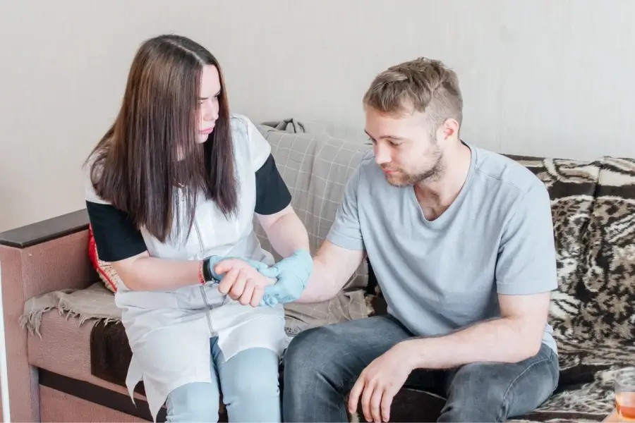 Нарколог на дом в Бийске: быстро, недорого